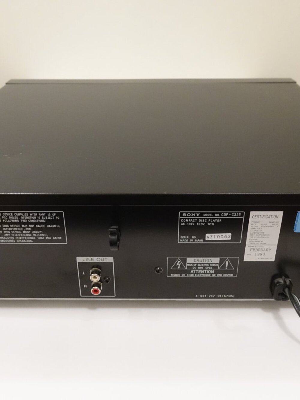 Sony CDP-C325 5 Disc CD Changer Automatic Disc Loading System - Picture 12 of 12